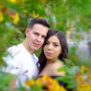 Meet your Posher, Violeta